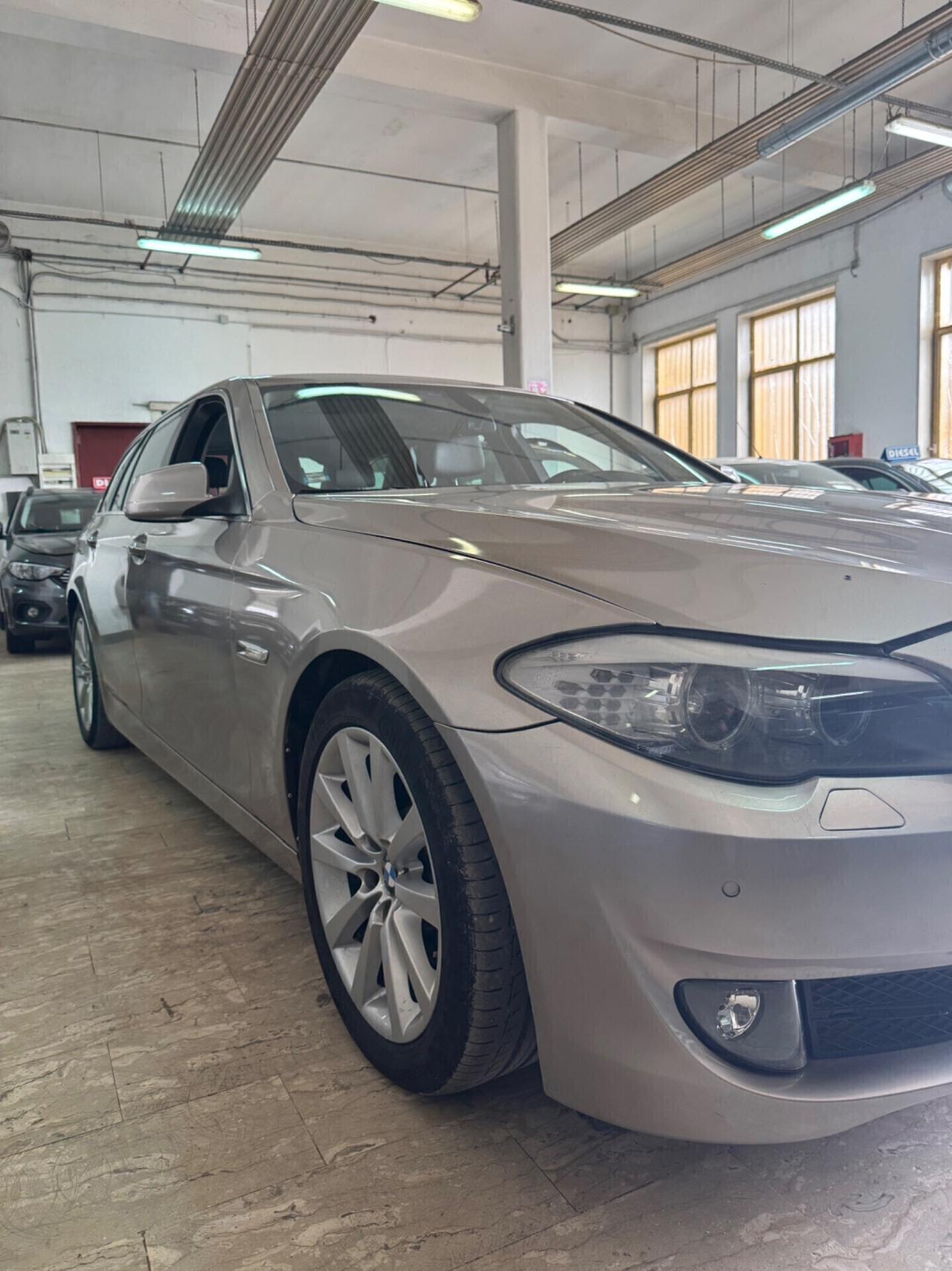 Bmw 525d 2012 automatico/sequenziale f1