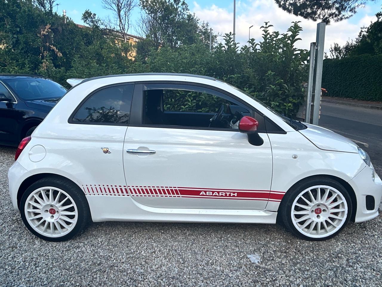 Abarth 500 C 1.4 Turbo T-Jet MTA Bicolore