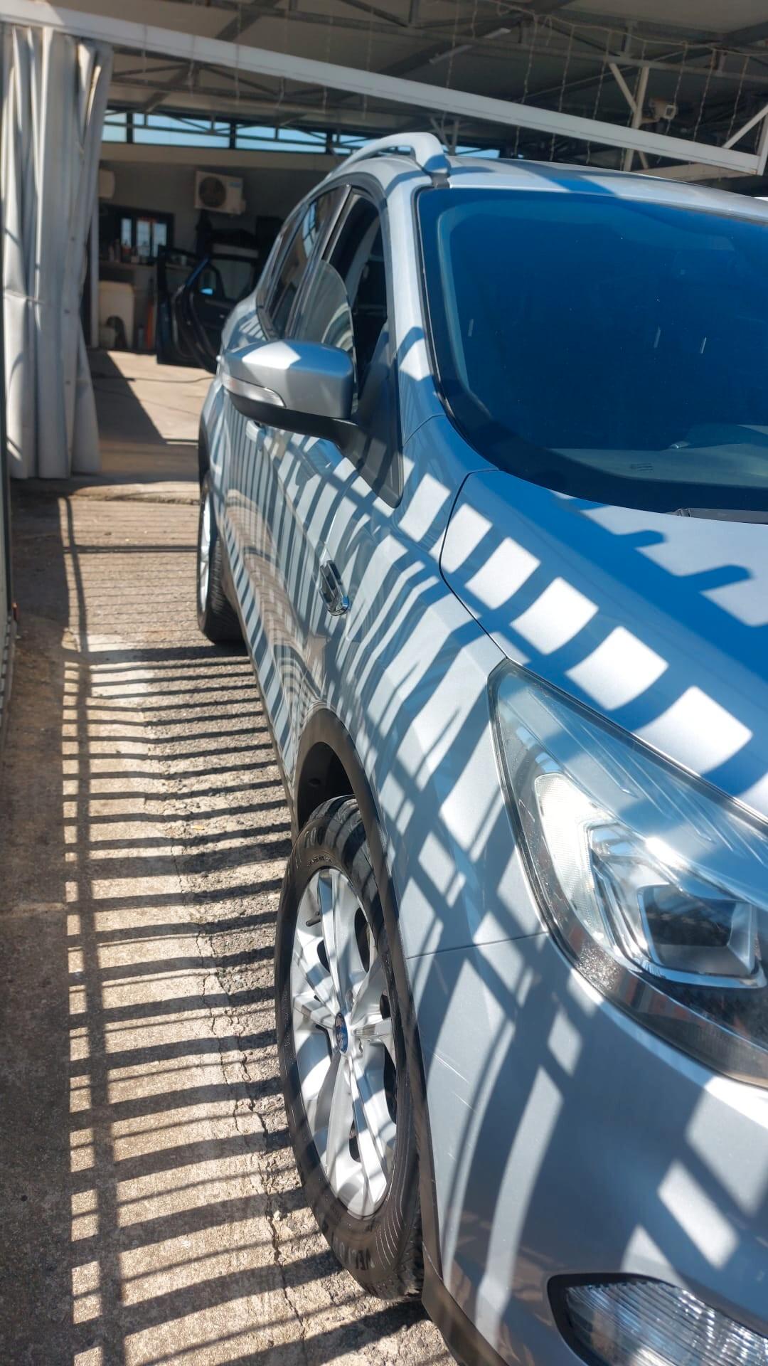 Ford Kuga 1.5 TDCI 120 CV S&S 2WD Titanium