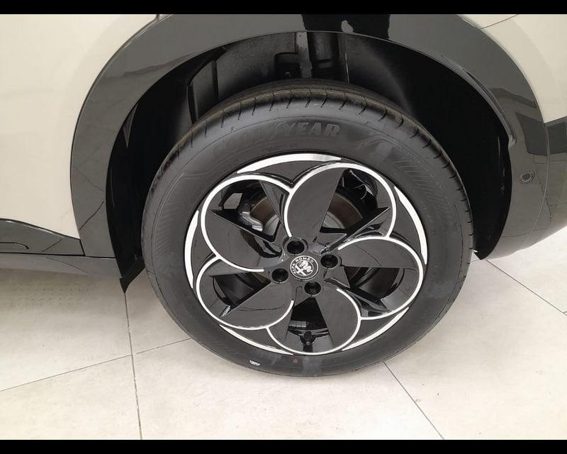 Alfa Romeo Junior Ibrida My25 Ibrida Q4 1.2 145cv Hybrid Edct6