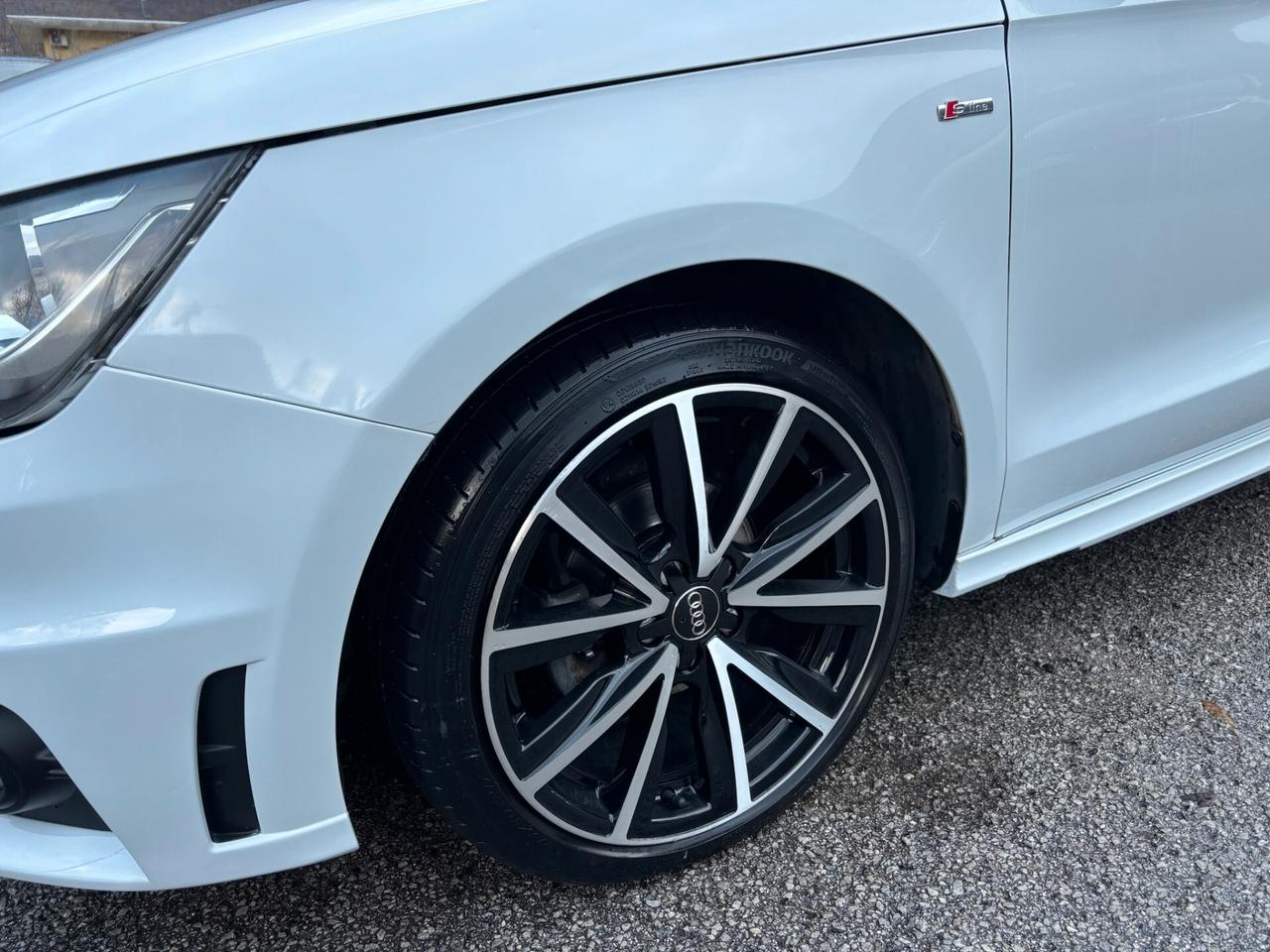 Audi A1 SPB 1.6 TDI S tronic Admired perla 90 cv