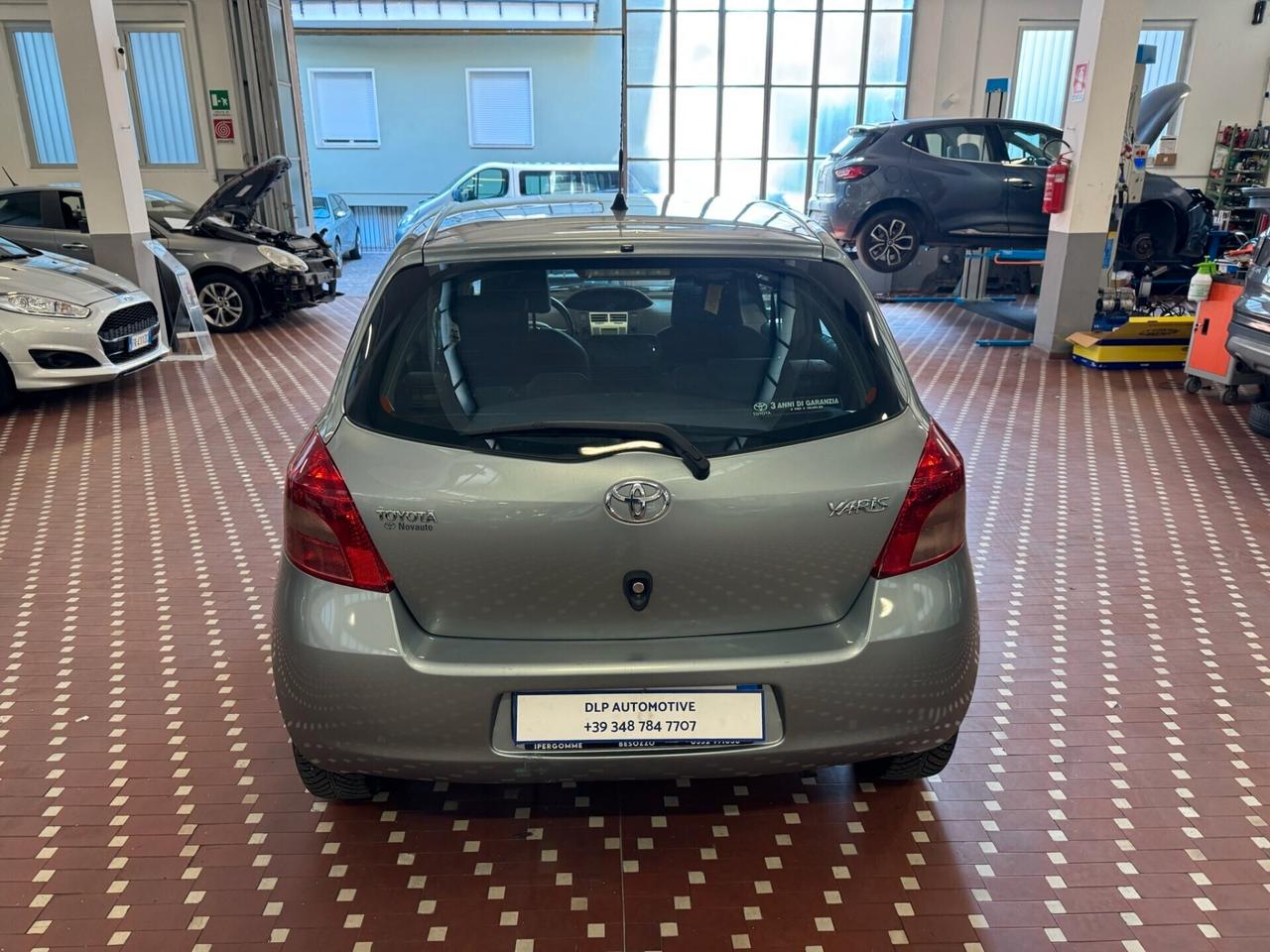 Toyota Yaris 1.0 5 porte Sol - NEOPATENTATI