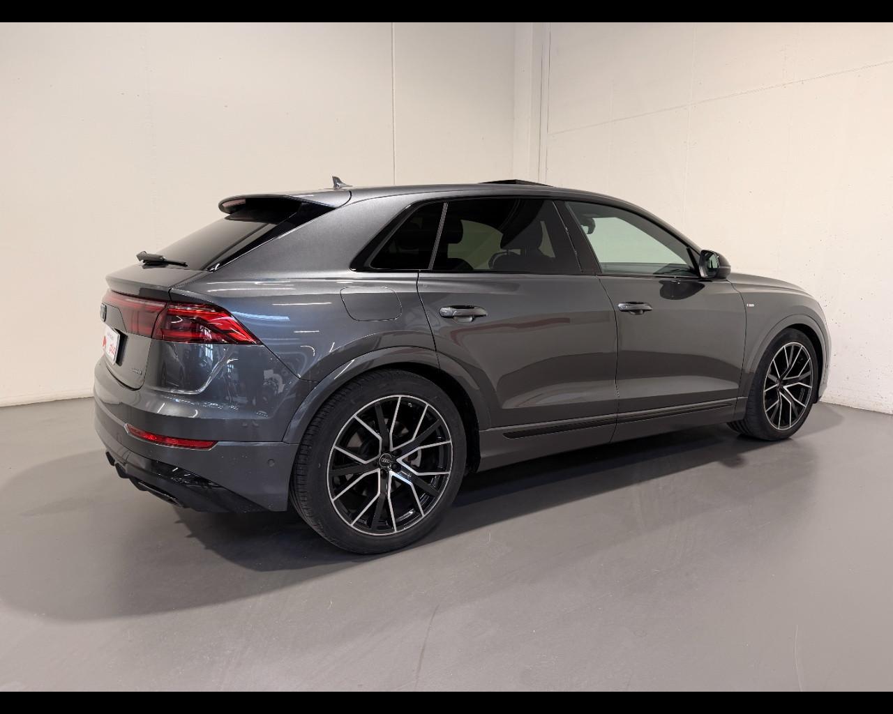 AUDI Q8 50 TDI MHEV TIPTRONIC QUATTRO S-LINE EDITION