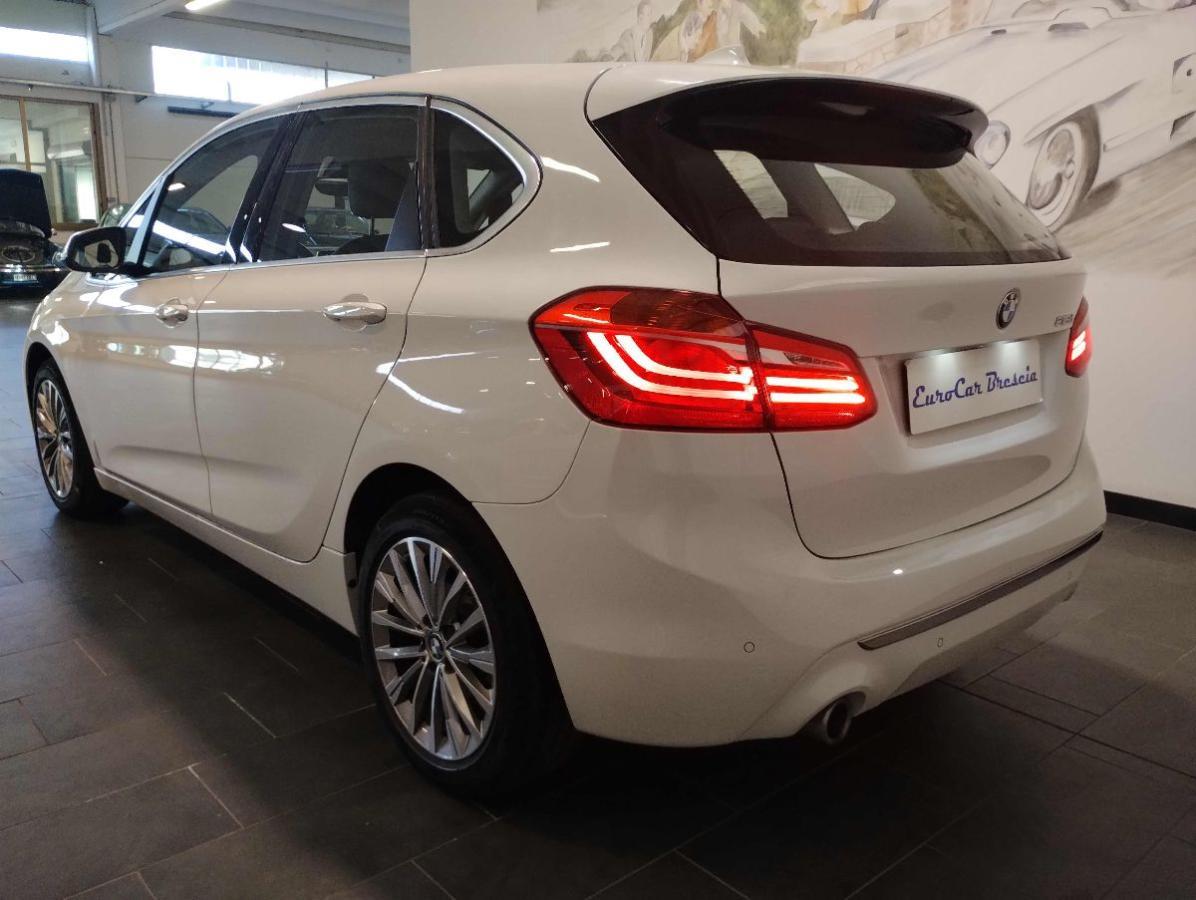 BMW 216d Active Tour Luxury - X NEOPATENTATI - AUTOM- BI-LED - PELLE- GAR.24 MESI