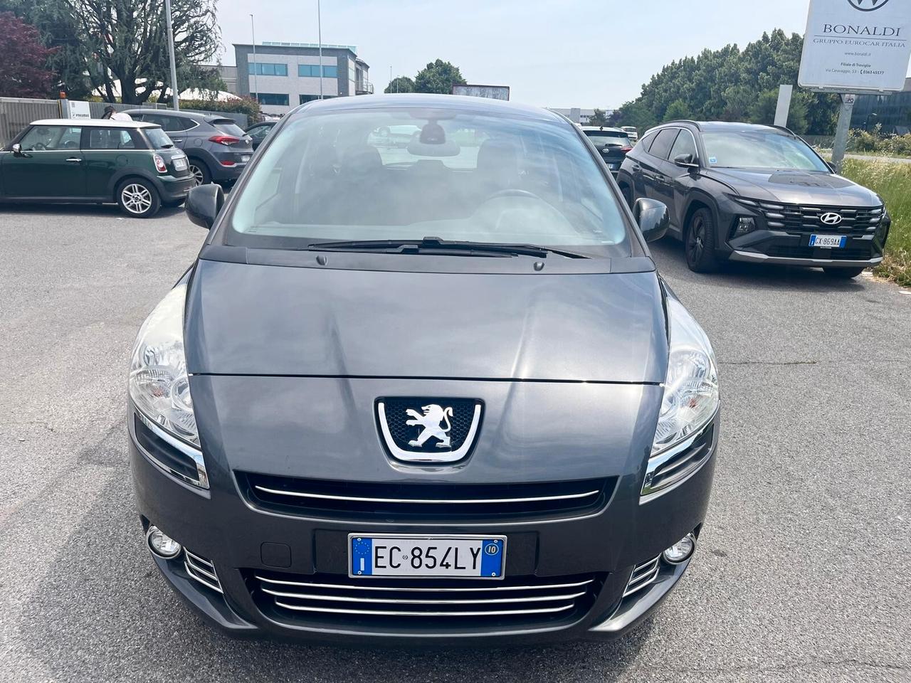 Peugeot 5008 1.6 VTi 120CV **SOLO EXPORT**