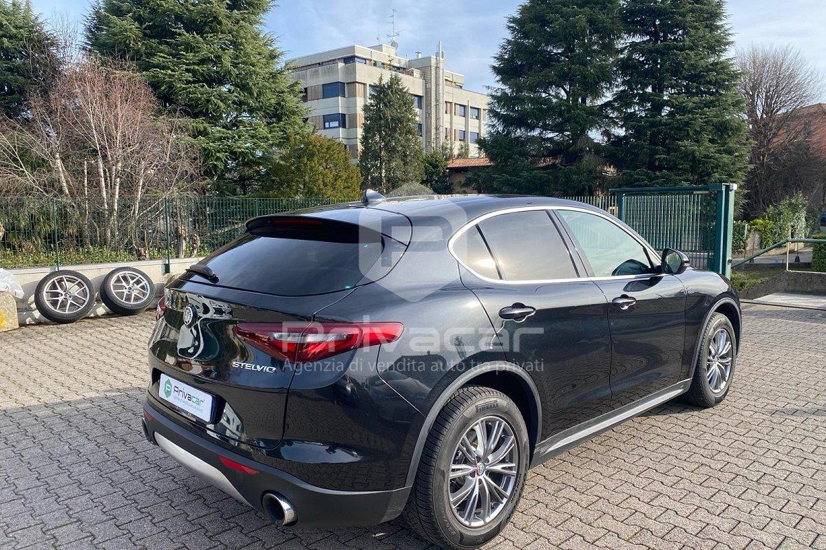 ALFA ROMEO Stelvio 2.0 Turbo 280 CV AT8 Q4 First Edition