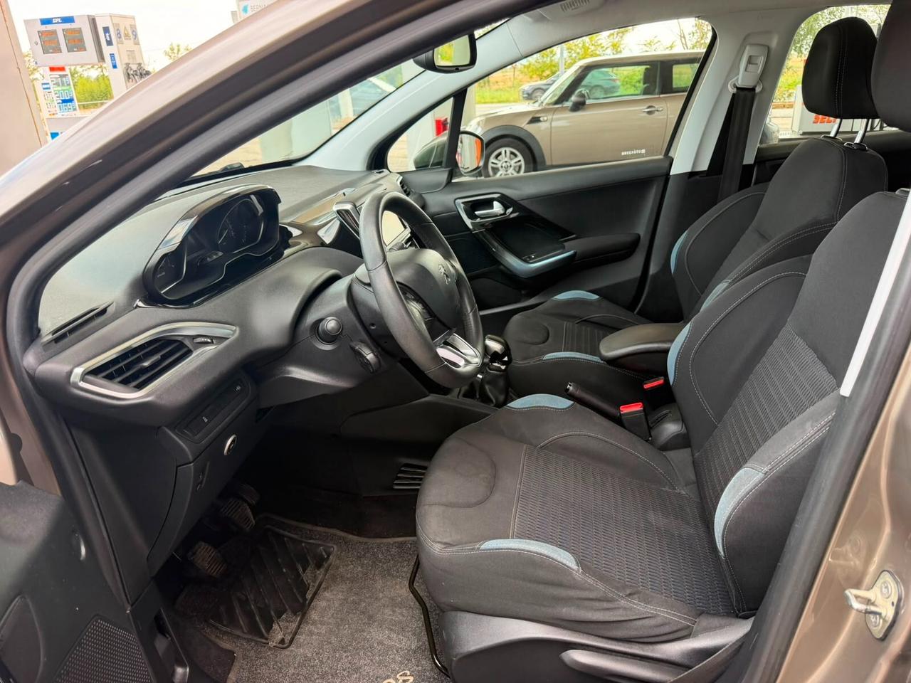 Peugeot 208 1.2 VTi 82 CV 5 porte Access
