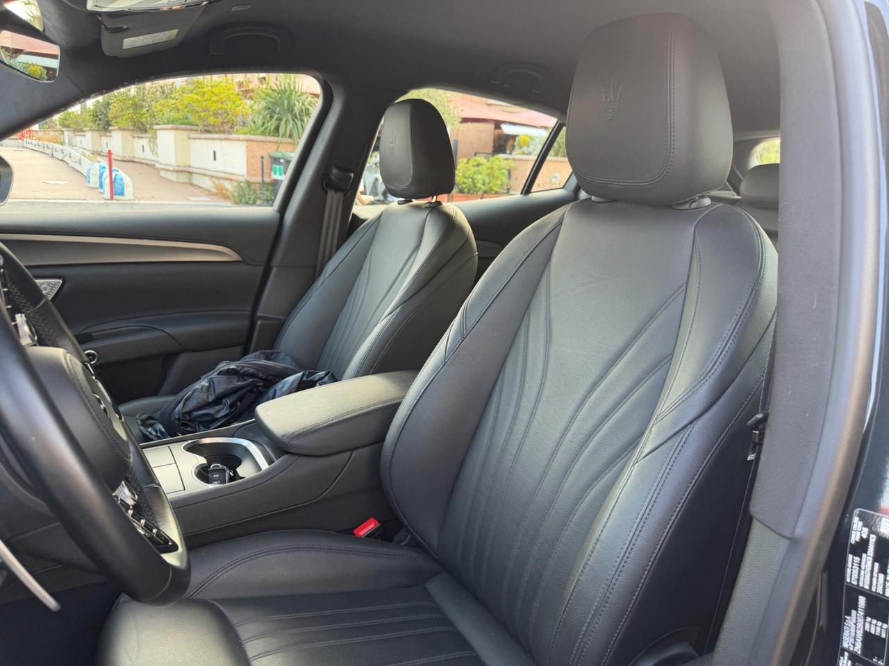 Maserati Grecale MHEV 300 CV AWD GT