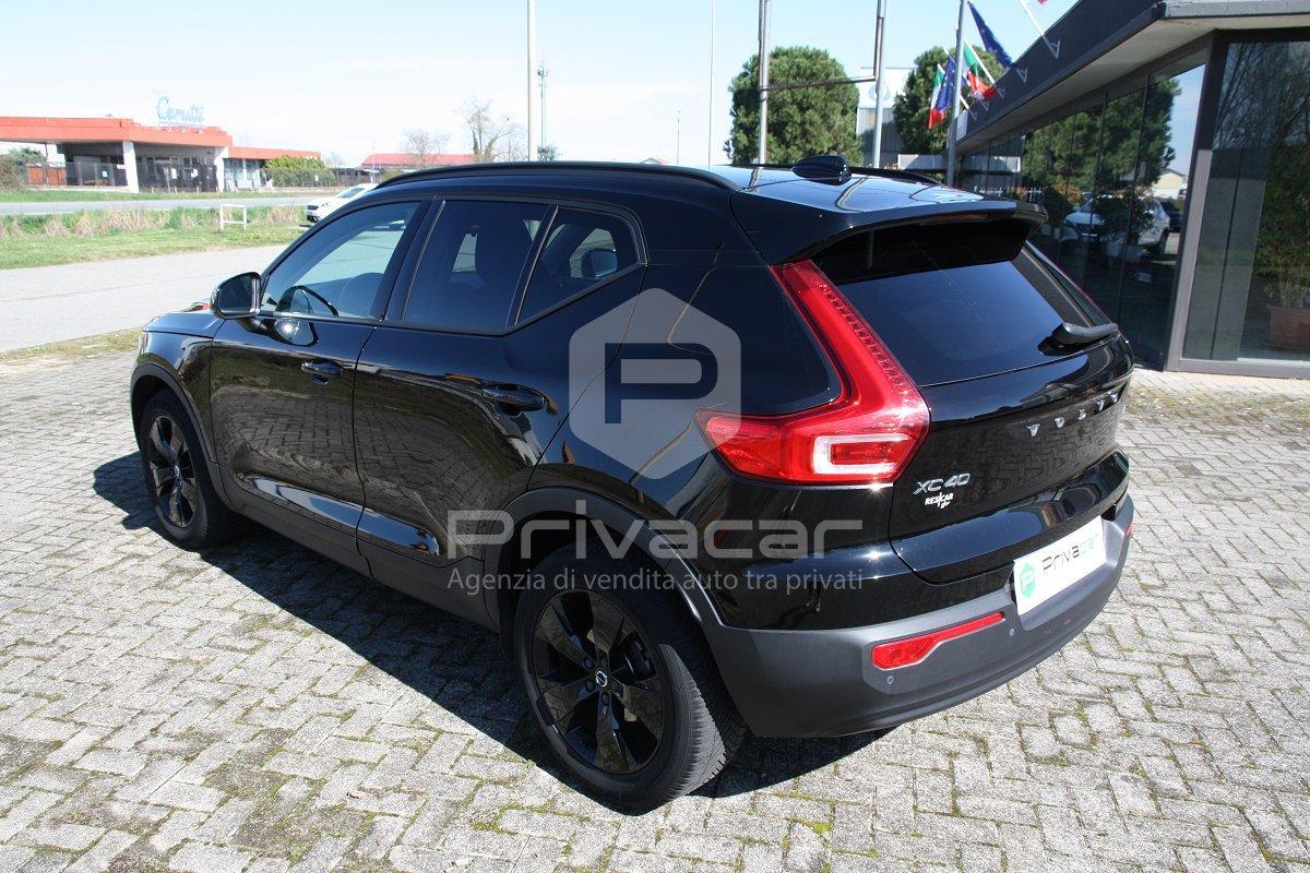 VOLVO XC40 T2 Geartronic Momentum