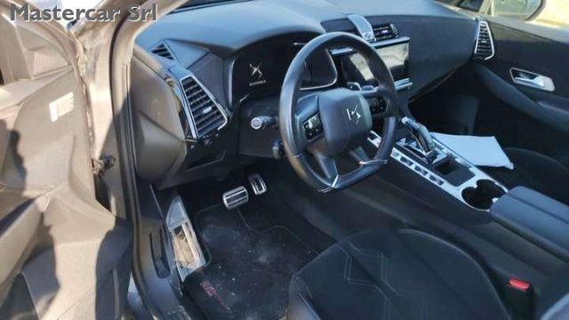 DS AUTOMOBILES DS 7 1.5 bluehdi Performance Line 130cv - GP576FN