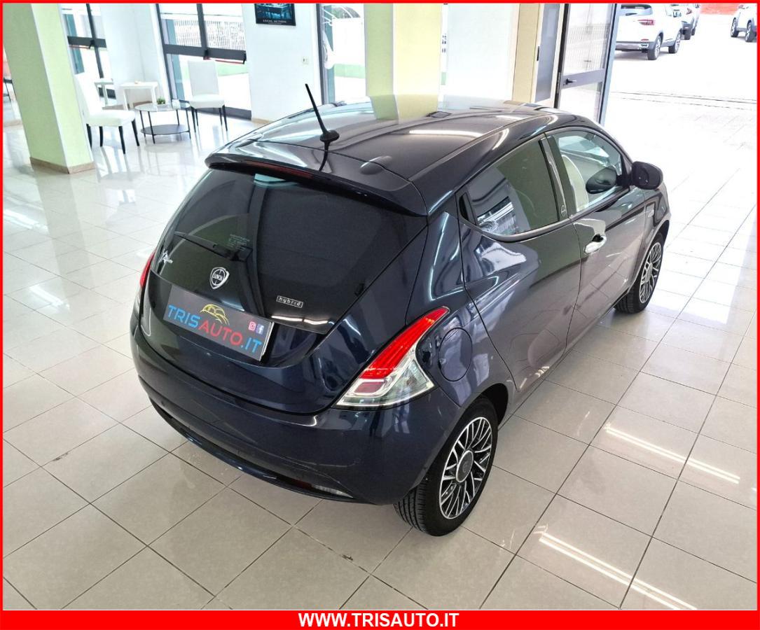 LANCIA Ypsilon 1.0 Firefly Hybrid Eco Chic NEOPATENTATI