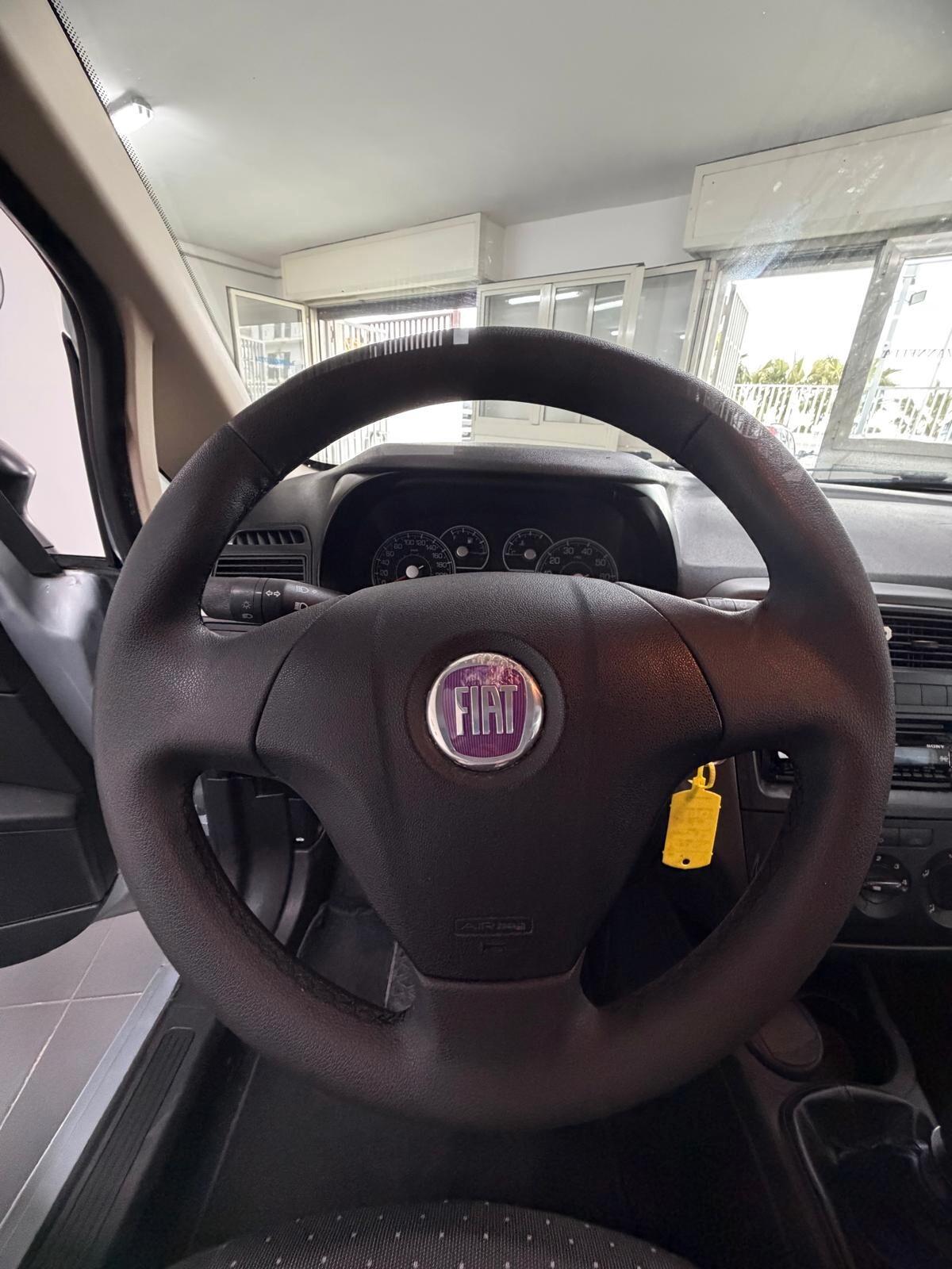 Fiat Grande Punto 1.2 3 porte GP