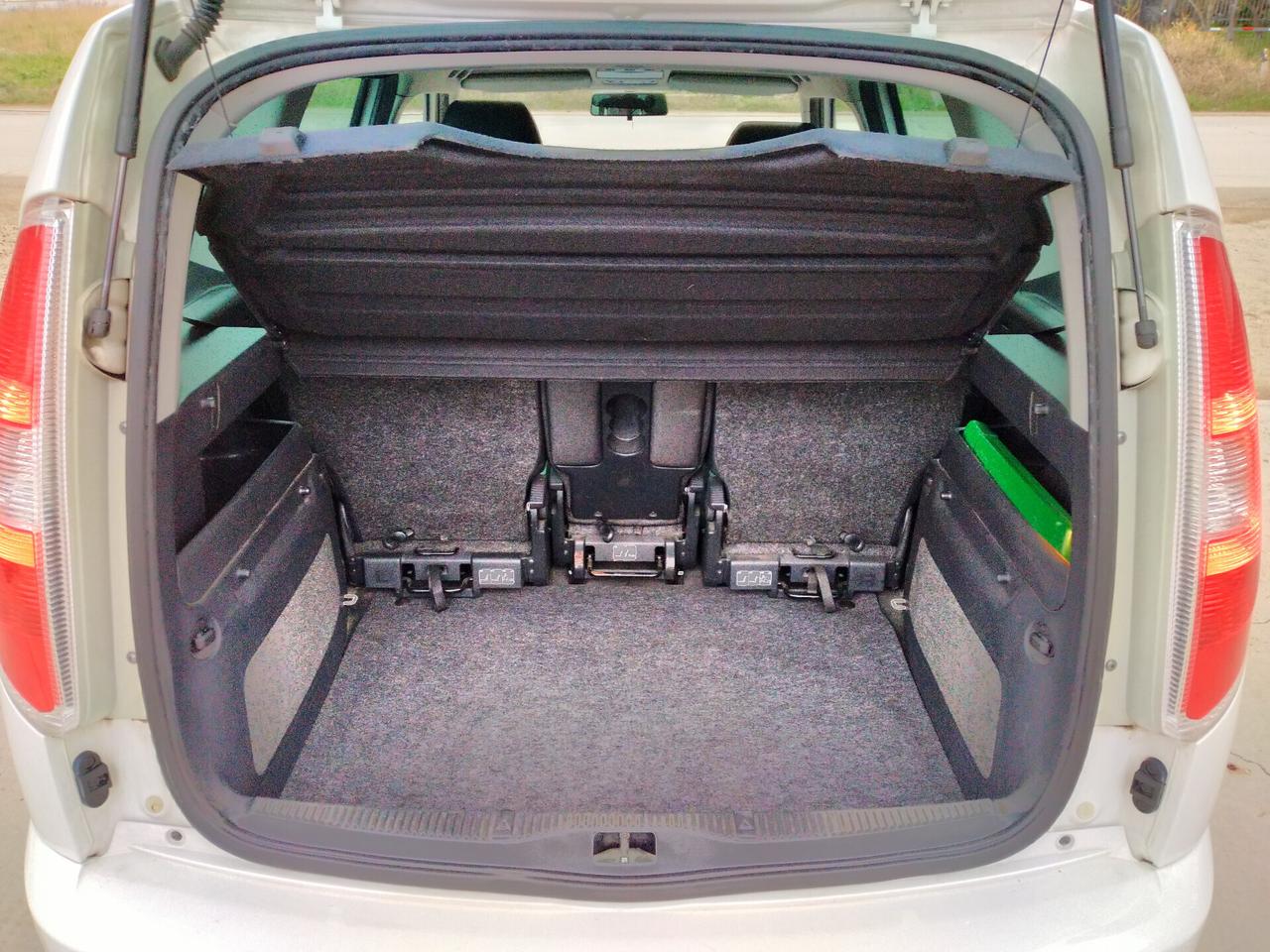 Skoda Roomster 1.4 TDI 80CV Sport