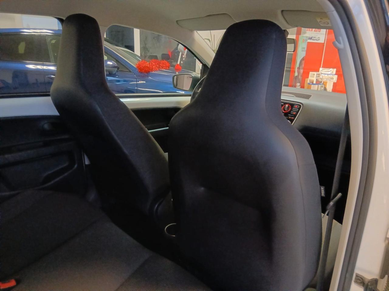 Volkswagen up! 1.0 BENZINA 60CV NEOPATENTATI