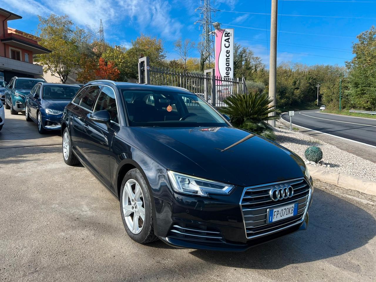 Audi A4 2.0 TDI 150 CV Business * AUTOCARRO 5 POSTI*