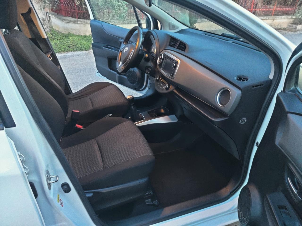 Toyota Yaris 1.0 5 porte Lounge