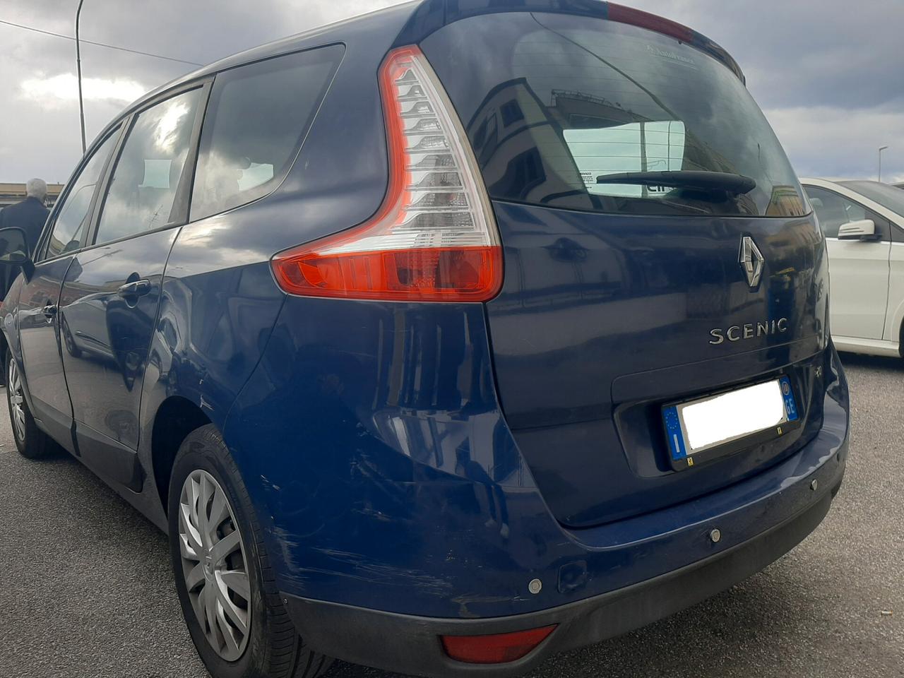 Renault Grand Scenic X-Mod 1.5 dCi 110CV Confort