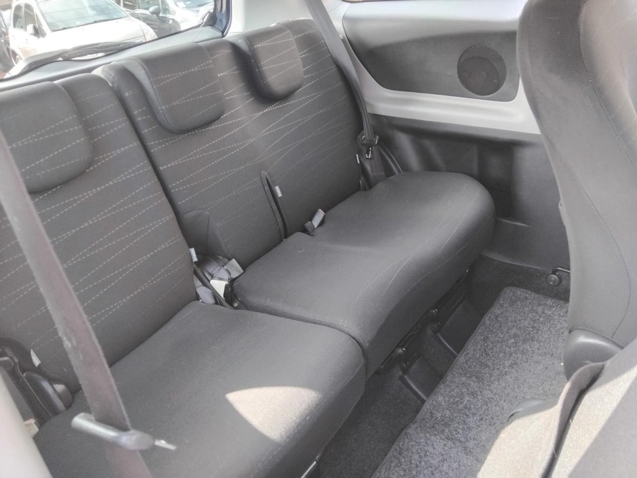 TOYOTA YARIS 1.0 SOL RADIO CLIMA