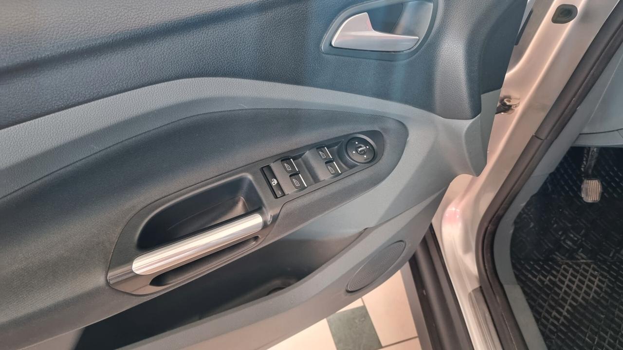 Ford C-Max 1.6 TDCi 115CV Titanium