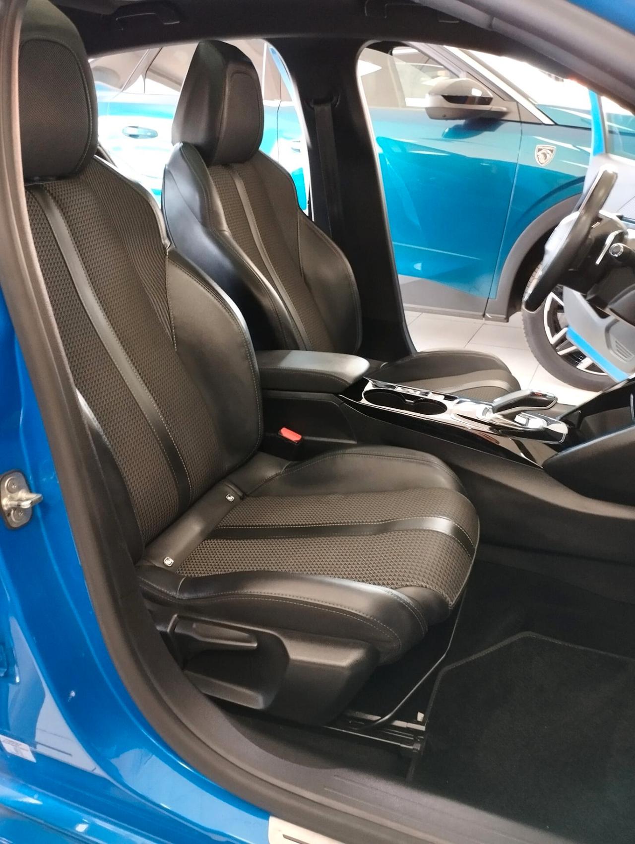 Peugeot 208 PureTech 100 Stop&Start EAT8 5 porte GT Line