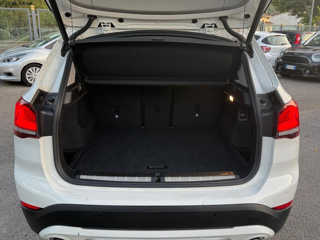 Bmw X1 S-Drive 18d x-Line Plus
