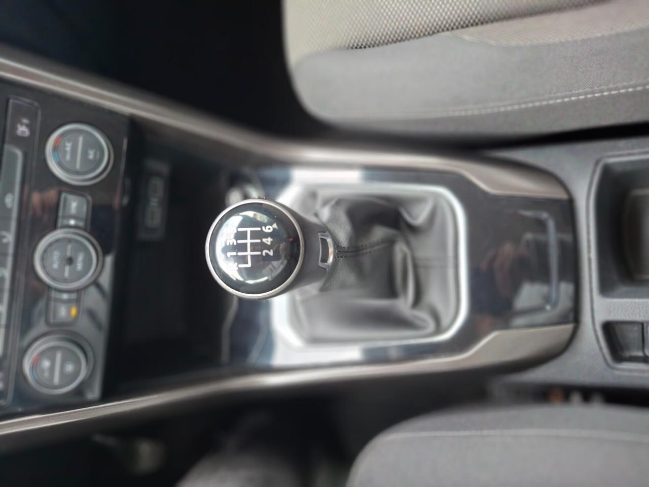 Volkswagen T-Roc 1.6 TDI SCR Advanced BlueMotion Technology