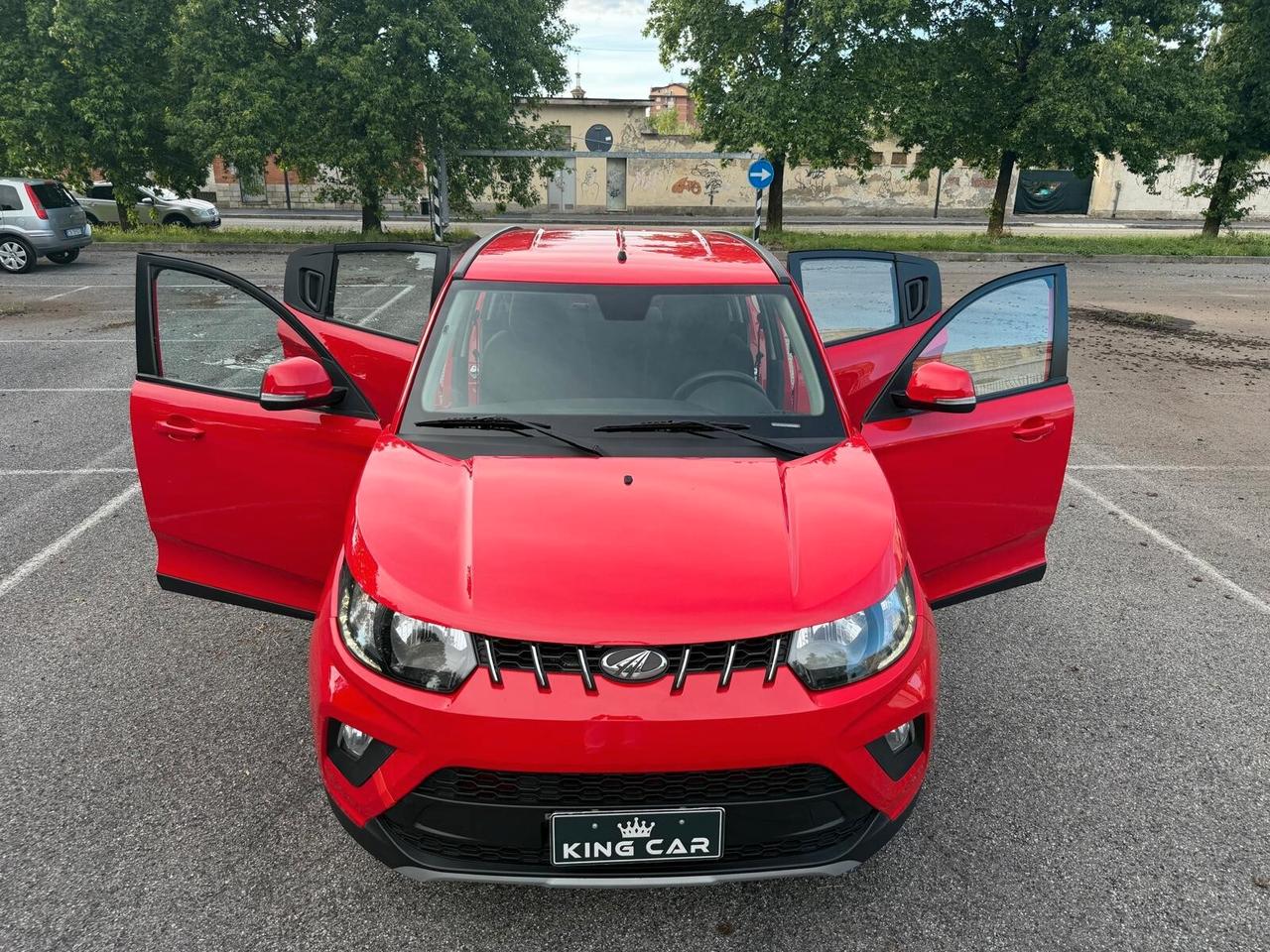 Mahindra KUV100 1.2 VVT K8