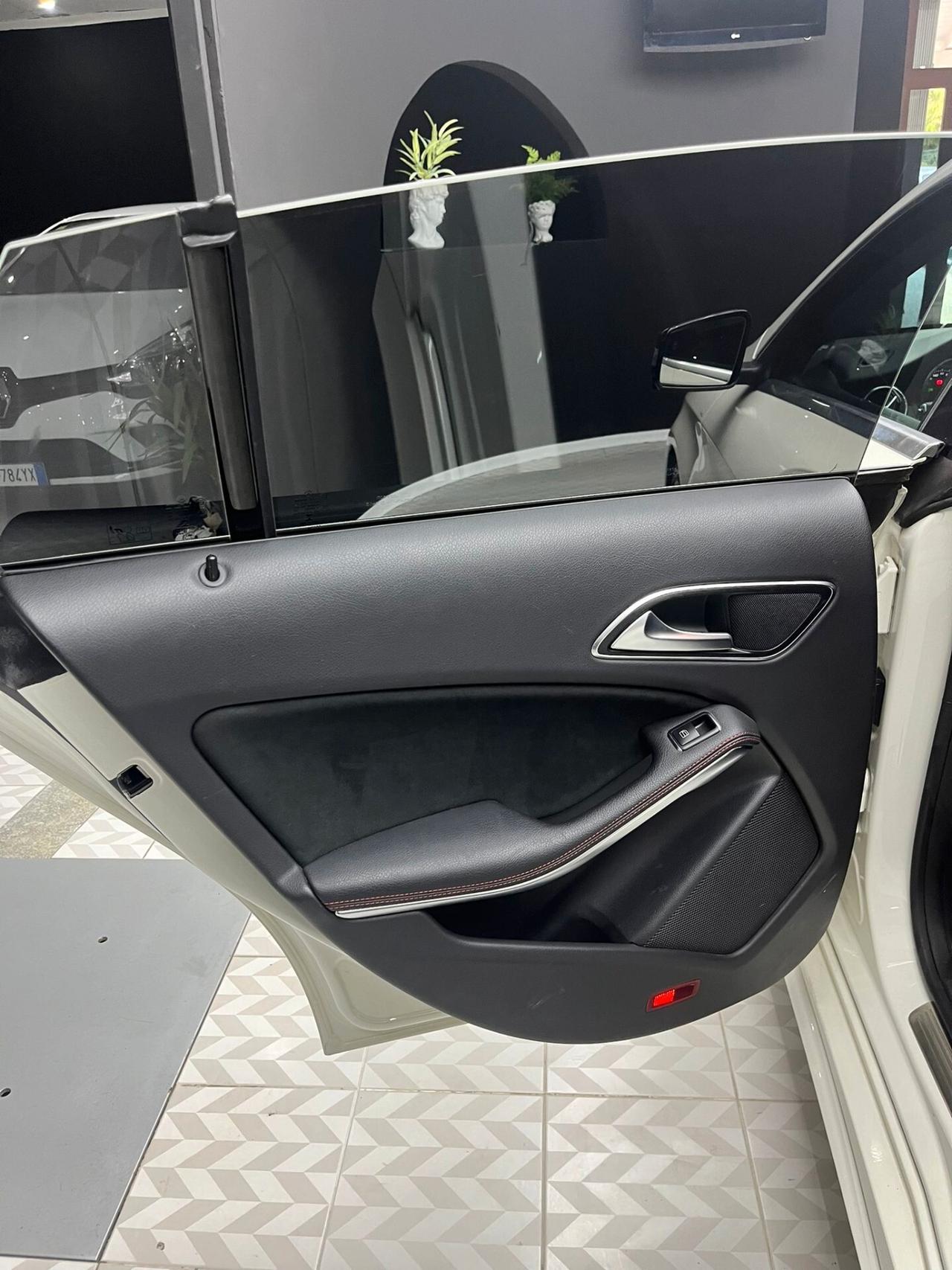 Mercedes-benz CLA 220 CLA 220 d 4Matic Automatic Premium