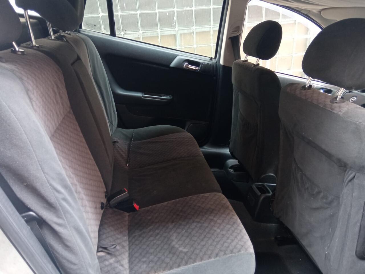 Opel Astra 1.6i 16V cat Station Wagon Club