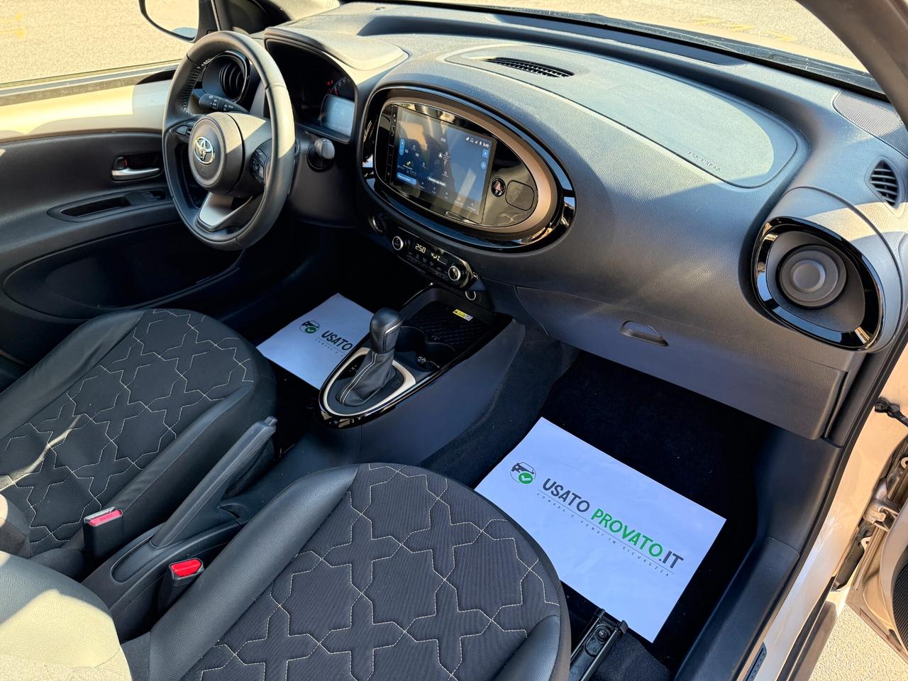 Toyota Aygo X 1.0 72cv Lounge AUTOMATICA