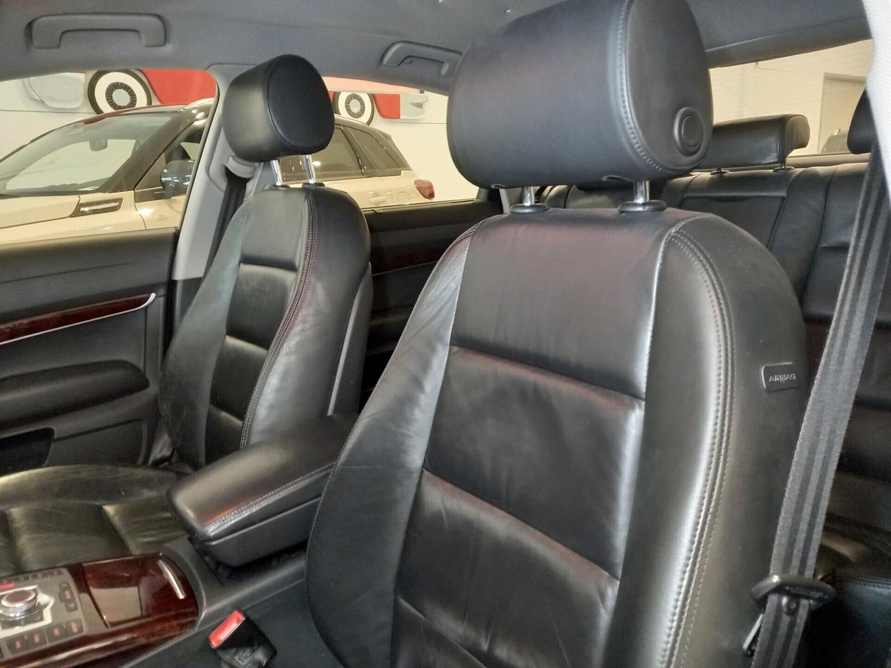 Audi A6 3.0 V6 TDI quattro UNICO PROP