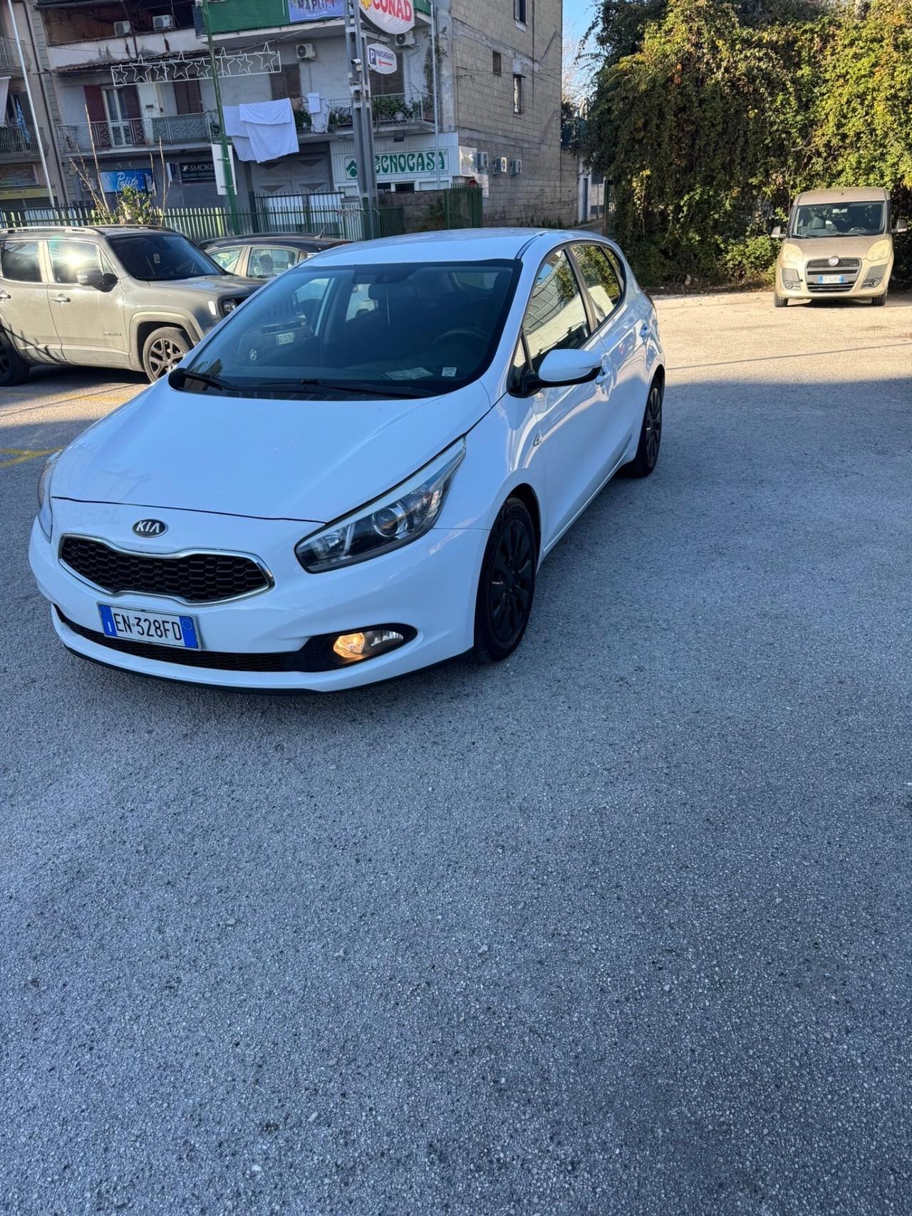 Kia Ceed cee'd 1.4 CRDi 5 porte Class