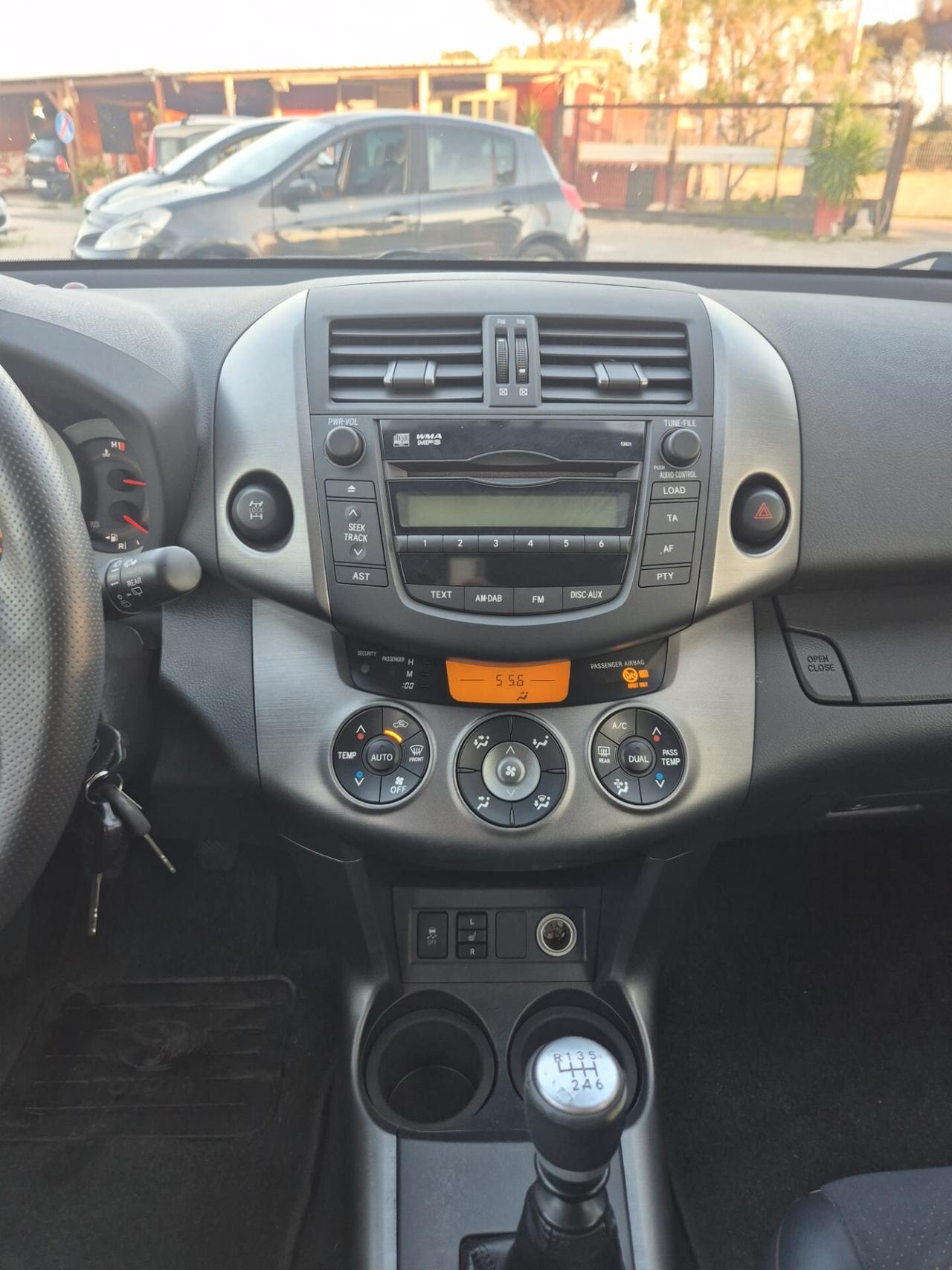 Toyota RAV 4 RAV4 2.2 D-4D 150 CV DPF Exclusive
