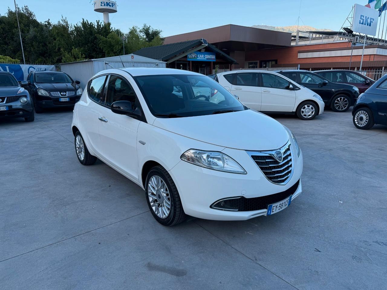 YPSILON 1.2 BENZ. ANNO 2015 EURO 6-OK NEOP.