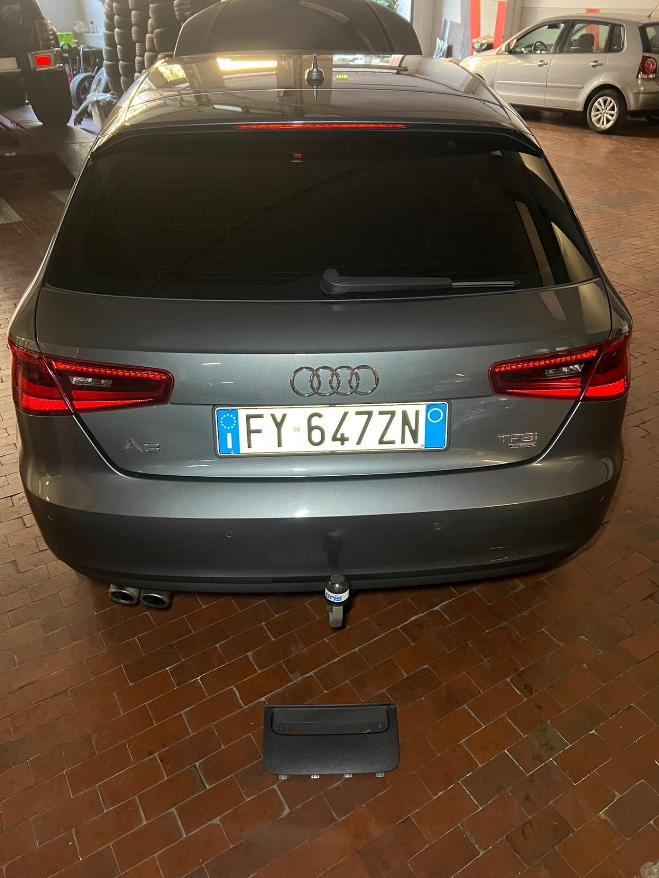 Audi A3 1.8 TFSI - QUATTRO STRONIC (gancio traino)