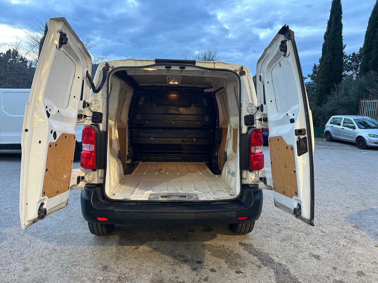 Peugeot Expert 2.0 BlueHDi 130000km Eur6