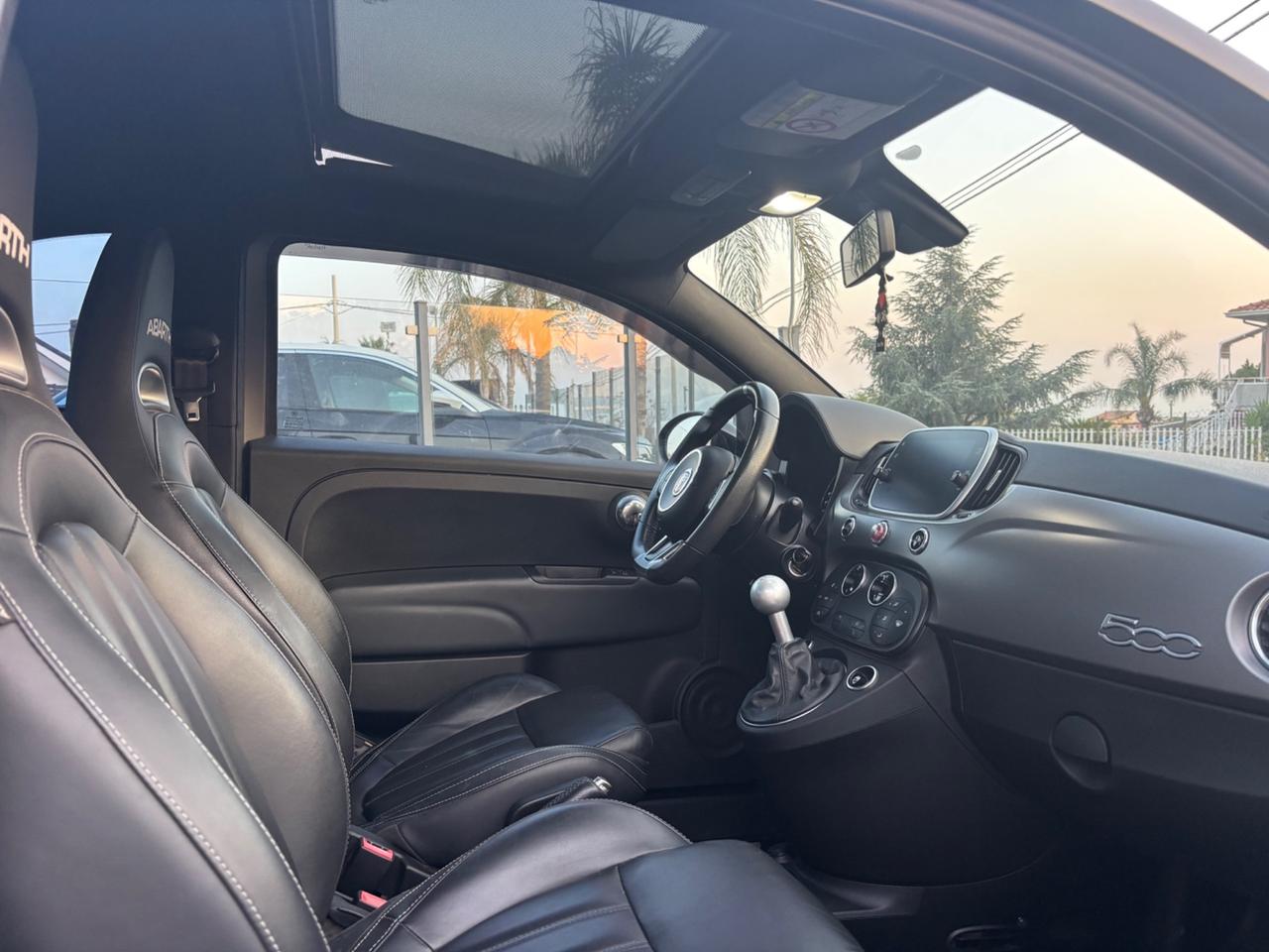 Abarth 595 1.4 Turbo T-Jet 165 CV Turismo