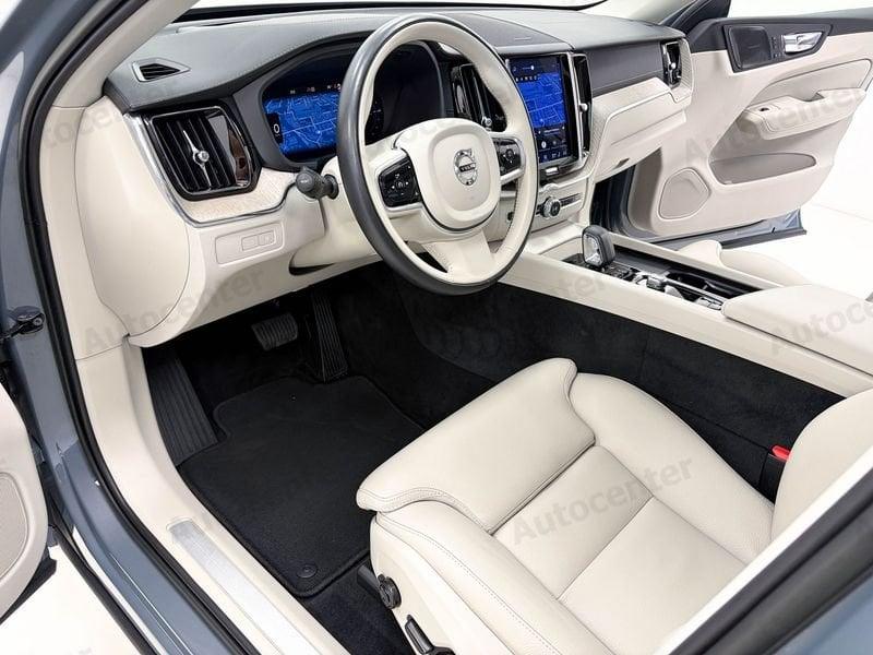 Volvo XC60 T6 PLUG IN ULTIMATE DARK AWD AUT
