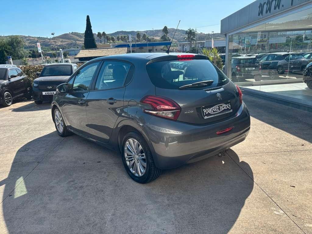 Peugeot 208 BlueHDi 75 5 porte Allure 2018 / KM 140.000 Tua a solo 69 Euro al mese
