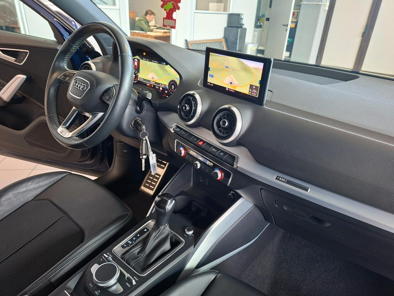 Audi Q2 35 TFSI S tronic line Edition UNUCOP.