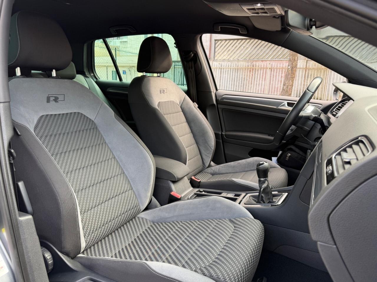 Volkswagen Golf 7.5 1.6 TDI R-Line