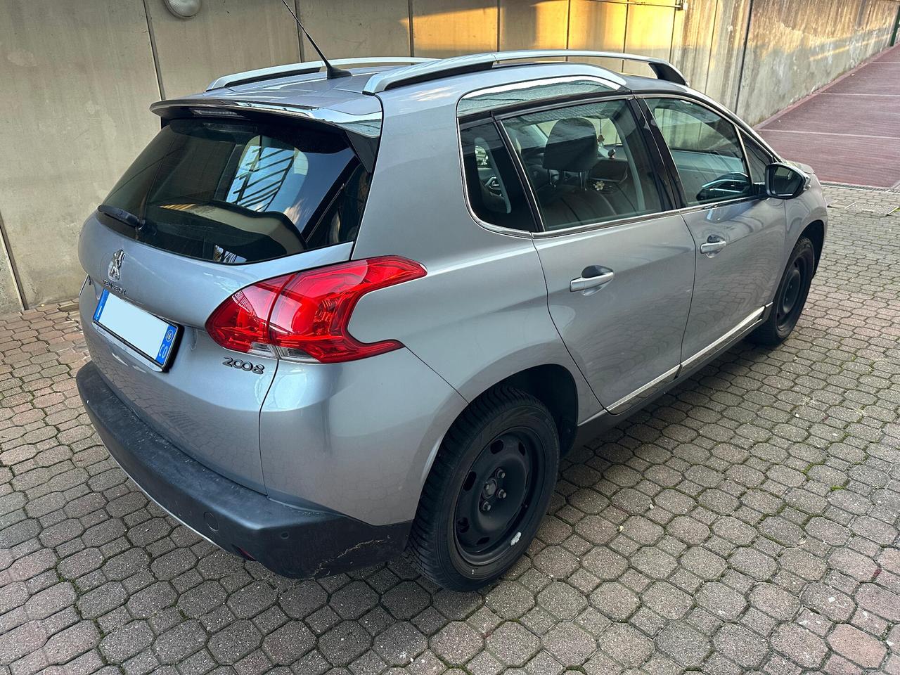 Peugeot 2008 130cv Allure UNICO PROPRIETARIO