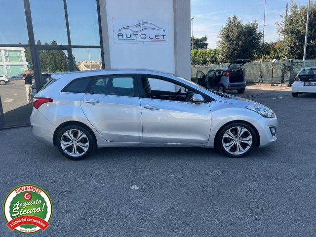 HYUNDAI i30 CW 1.6 CRDi 128CV 6m Style - PER NEOPATENTATO