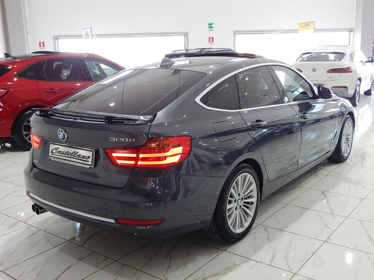 BMW 320 d Gran Turismo GT xdrive Luxury TETTO-NAVI-PELLE