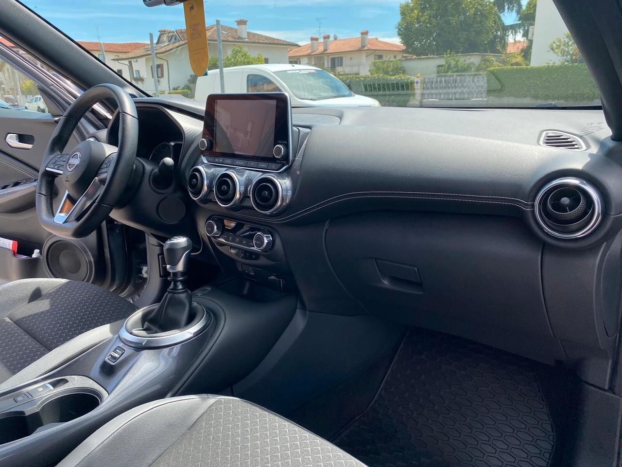 Nissan Juke 1.0 DIG-T 114 CV N-Design