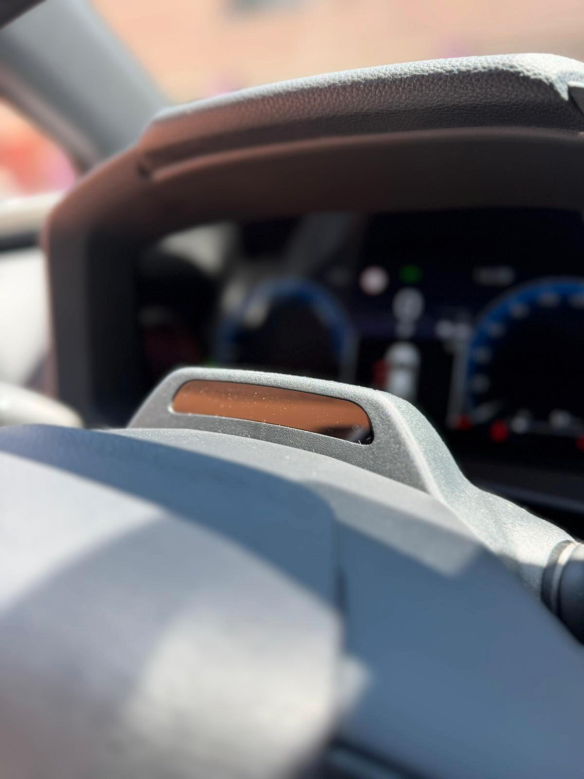 Toyota C-HR 1.8 HV Lounge 145 KW 197 CV TETTO PANORAMICO FULL OPTIONAL