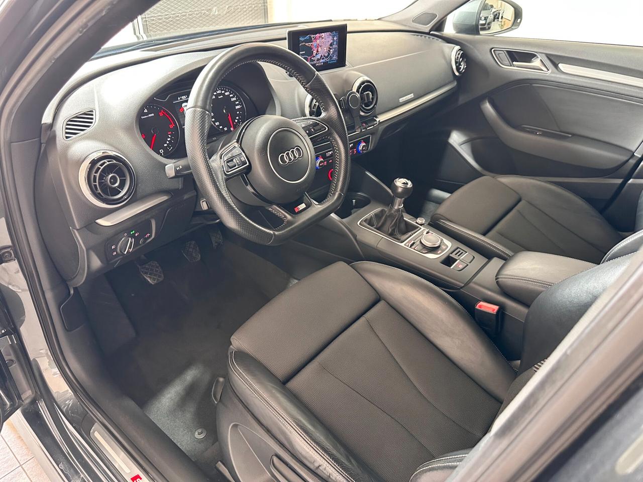 Audi A3 2.0 TDI 150 CV S LINE - FULL - UNICO PROP