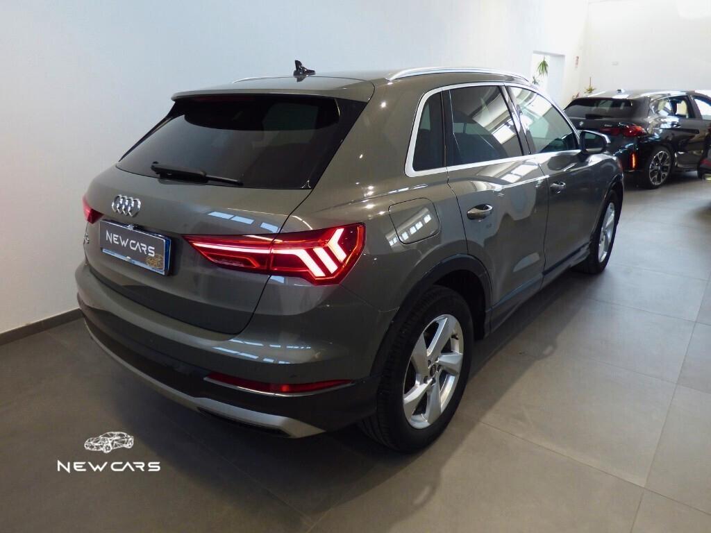 Audi Q3 35 TDI S tronic Business Advanced