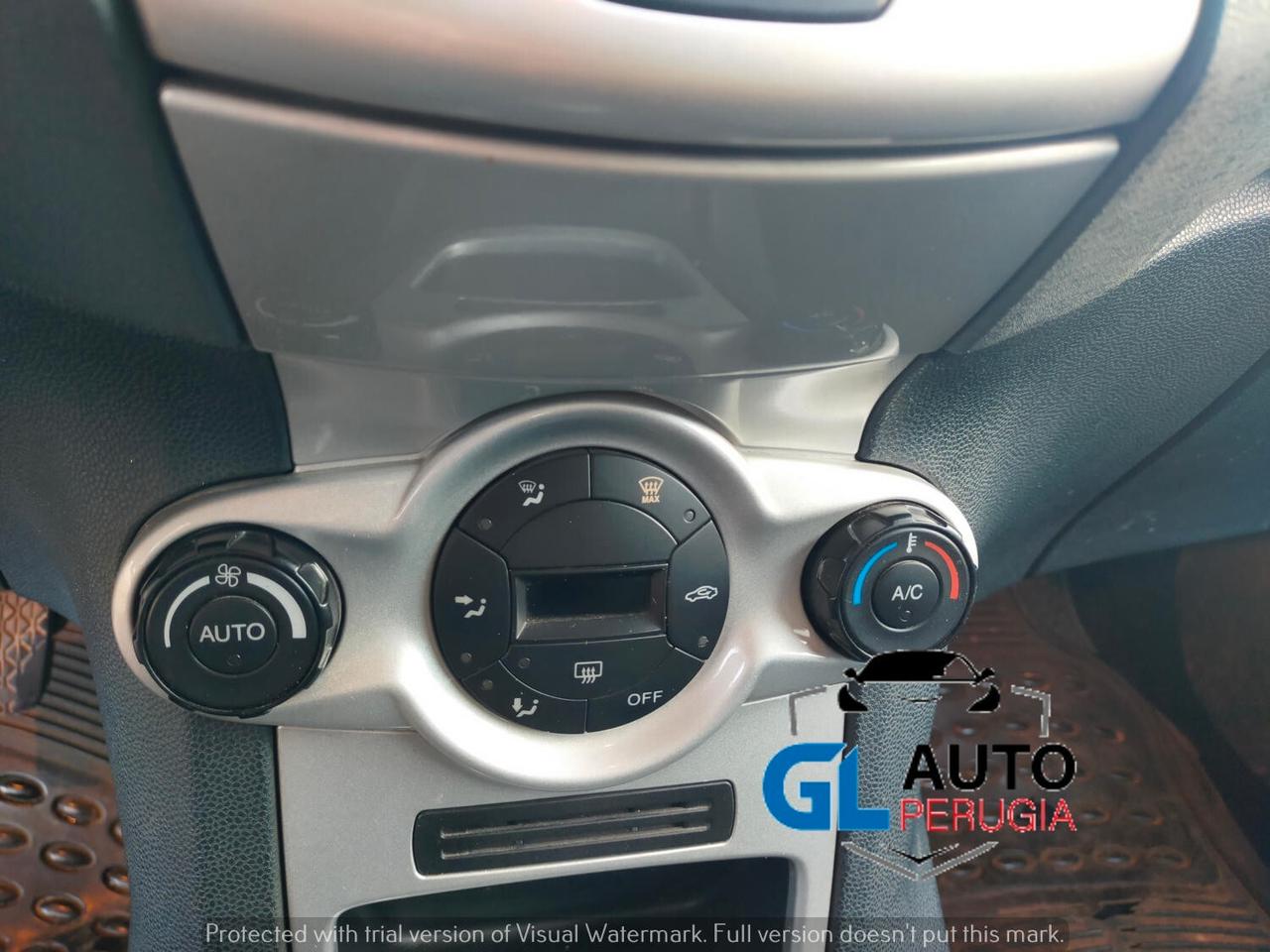 Ford Fiesta 1.4 tdci 5p titanium full opt neopatentati