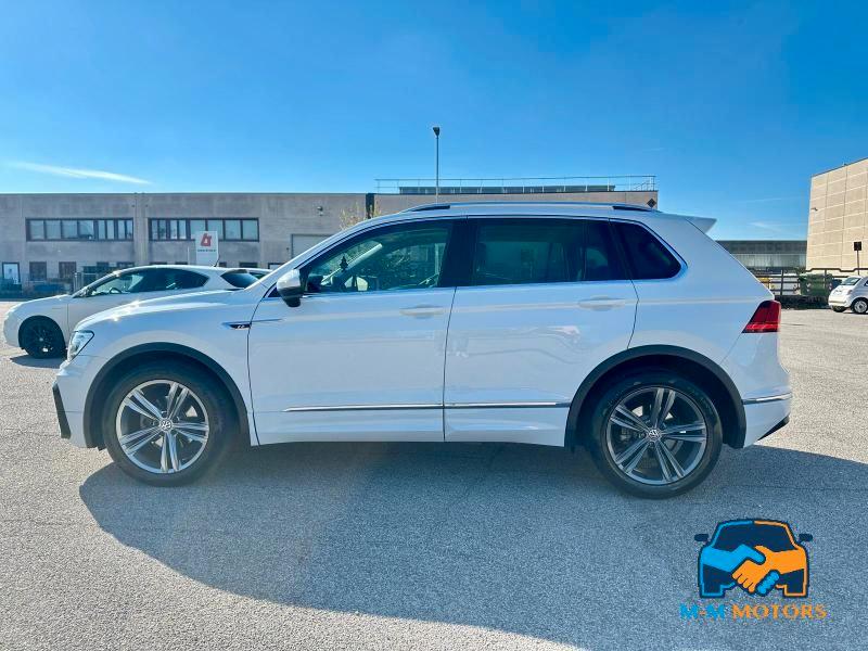 VOLKSWAGEN Tiguan 1.6 TDI SCR Sport BlueMotion Technology
